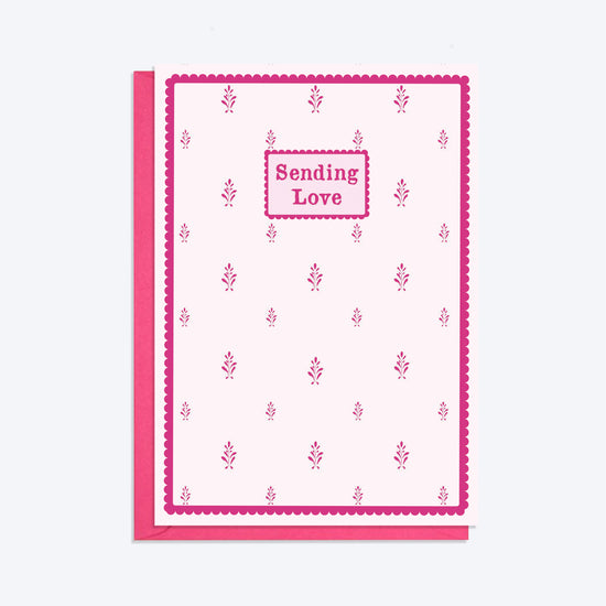 Load image into Gallery viewer, Gold Pearlescent Pendant Necklace and Sending Love Card Gift Set
