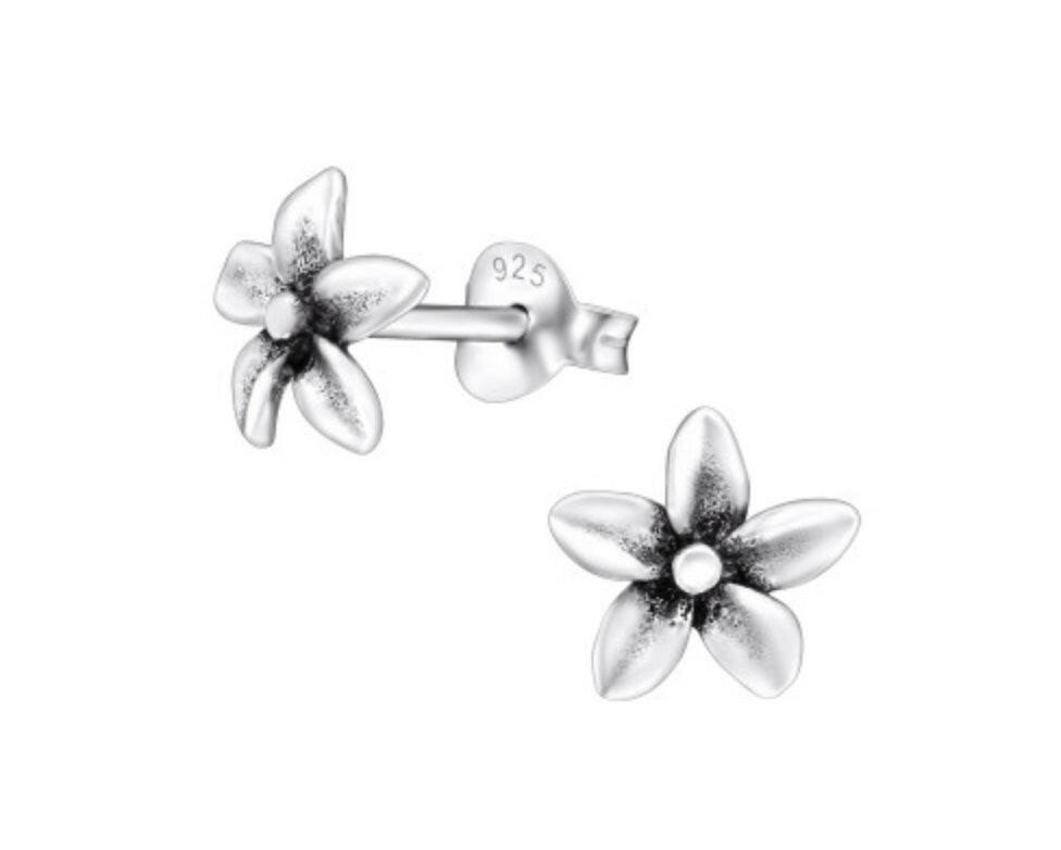 Pretty Flower Silver Ear Stud Earrings Crumble and Core   