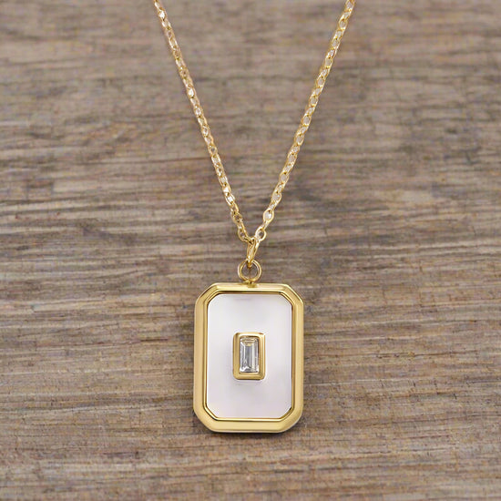 Gold Pearlescent Pendant Necklace and Birthday Love Card Gift Set