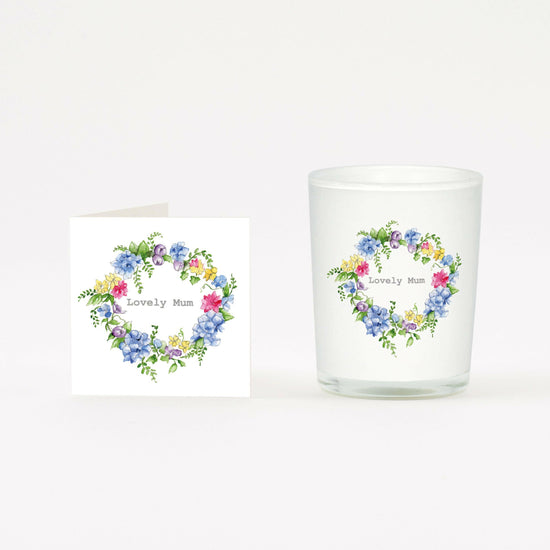 Hydragea Mum Wreath Boxed Candle and Card Candles Crumble and Core White 20cl 